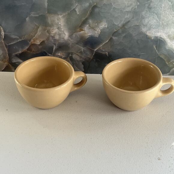 Tepco U.S.A China Restaurant Coffee Mugs Set of 2 Round Tan 2.5" Vtg - Picture 1 of 10